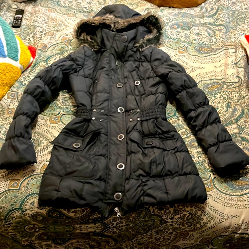 ✨🧥Urban republic puffer jacket with removable faux fur hood only worn once! ✨🧥